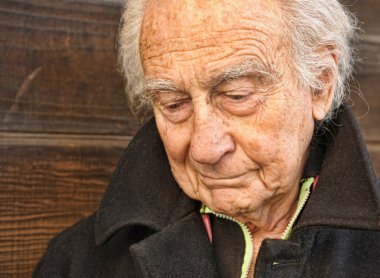 La prise en charge d’une personne atteinte de la maladie d’Alzheimer nécessite une approche globale qui combine… pour en savoir plus...